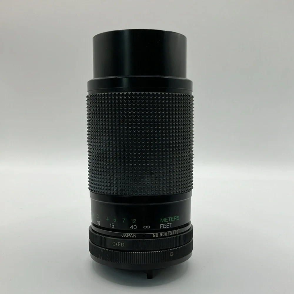 Vivitar Macro Focusing Zoom 1:4.5-5.6 70-210mm Lens Canon FD Mount Untested‎